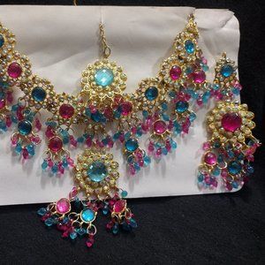 Indian necklace and earring set